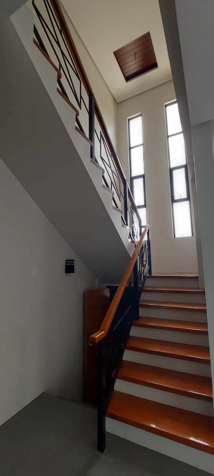 3-Bedroom 2-Storey Modern House for sale in Murcia