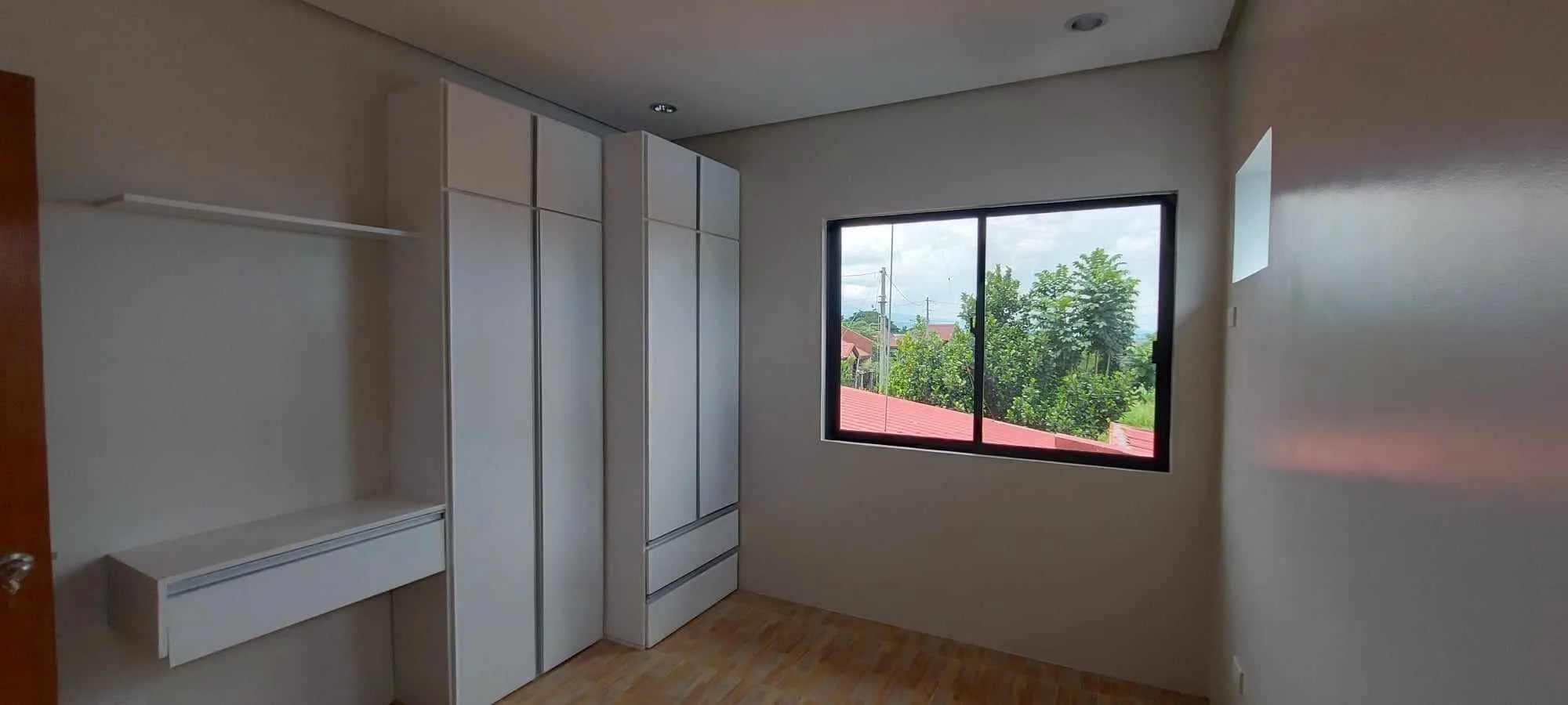 3-Bedroom 2-Storey Modern House for sale in Murcia