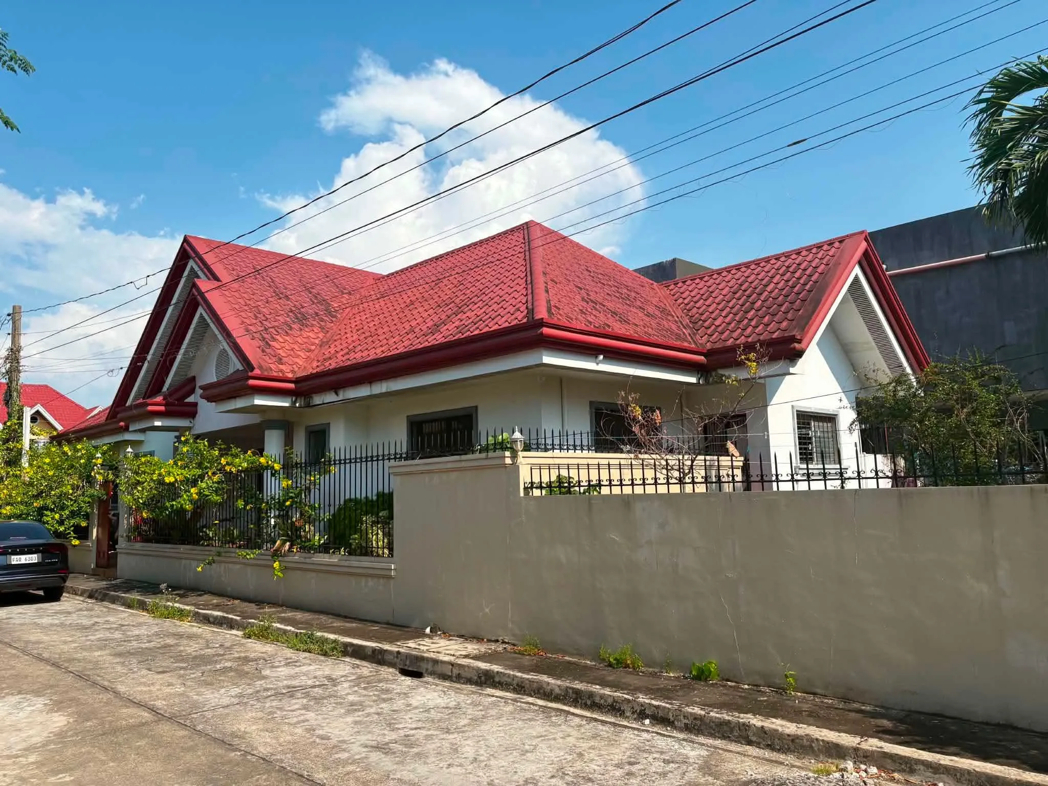 House and Lot for sale in Bel-Air Subd, Tangub