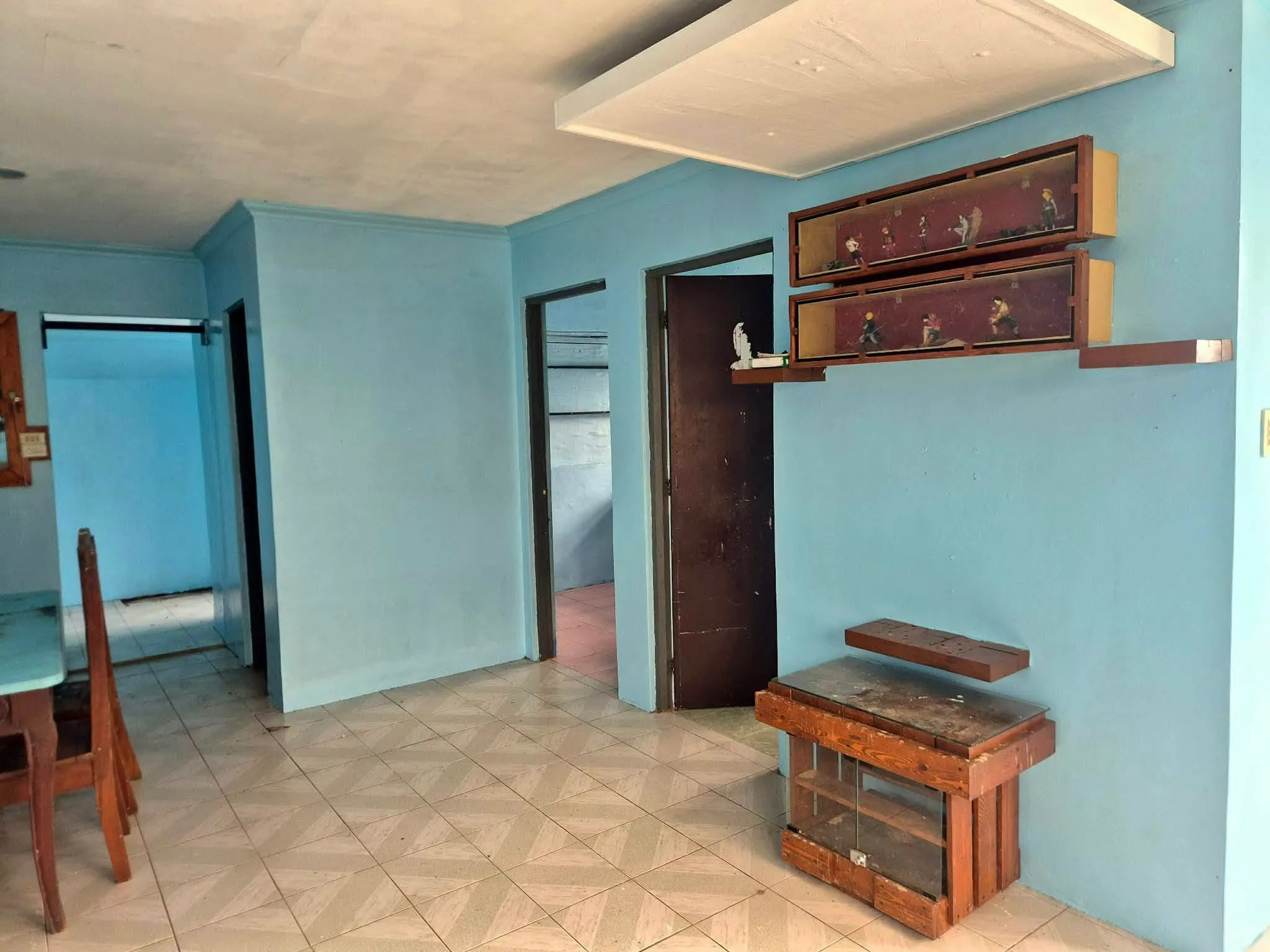 2-bedroom house and lot in Country Homes Subd Near Rockwell