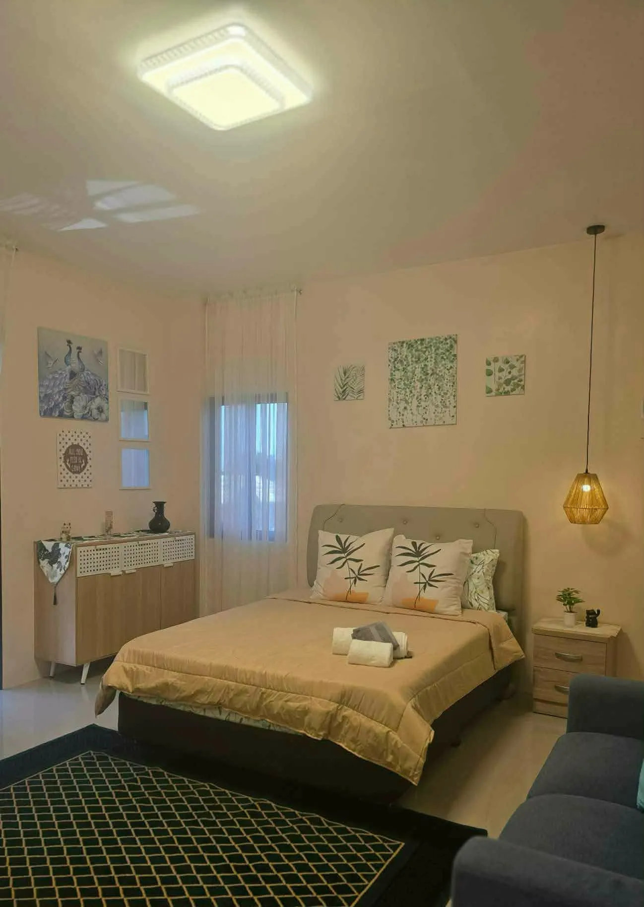 5-Bedroom Luxury Glass House in Talisay City