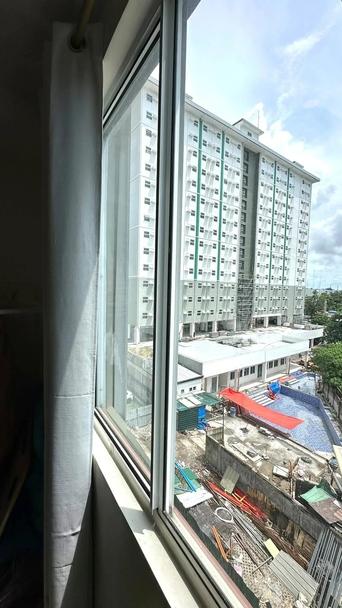 38 SQM Condo in Amaia Steps Capitol