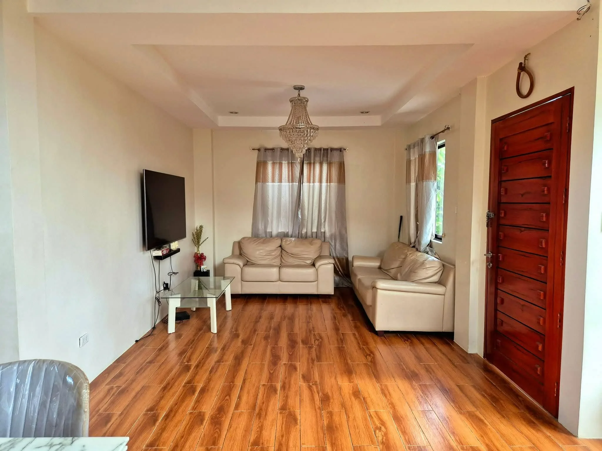 2-Storey House and Lot in Goldcrest Subd, Bata